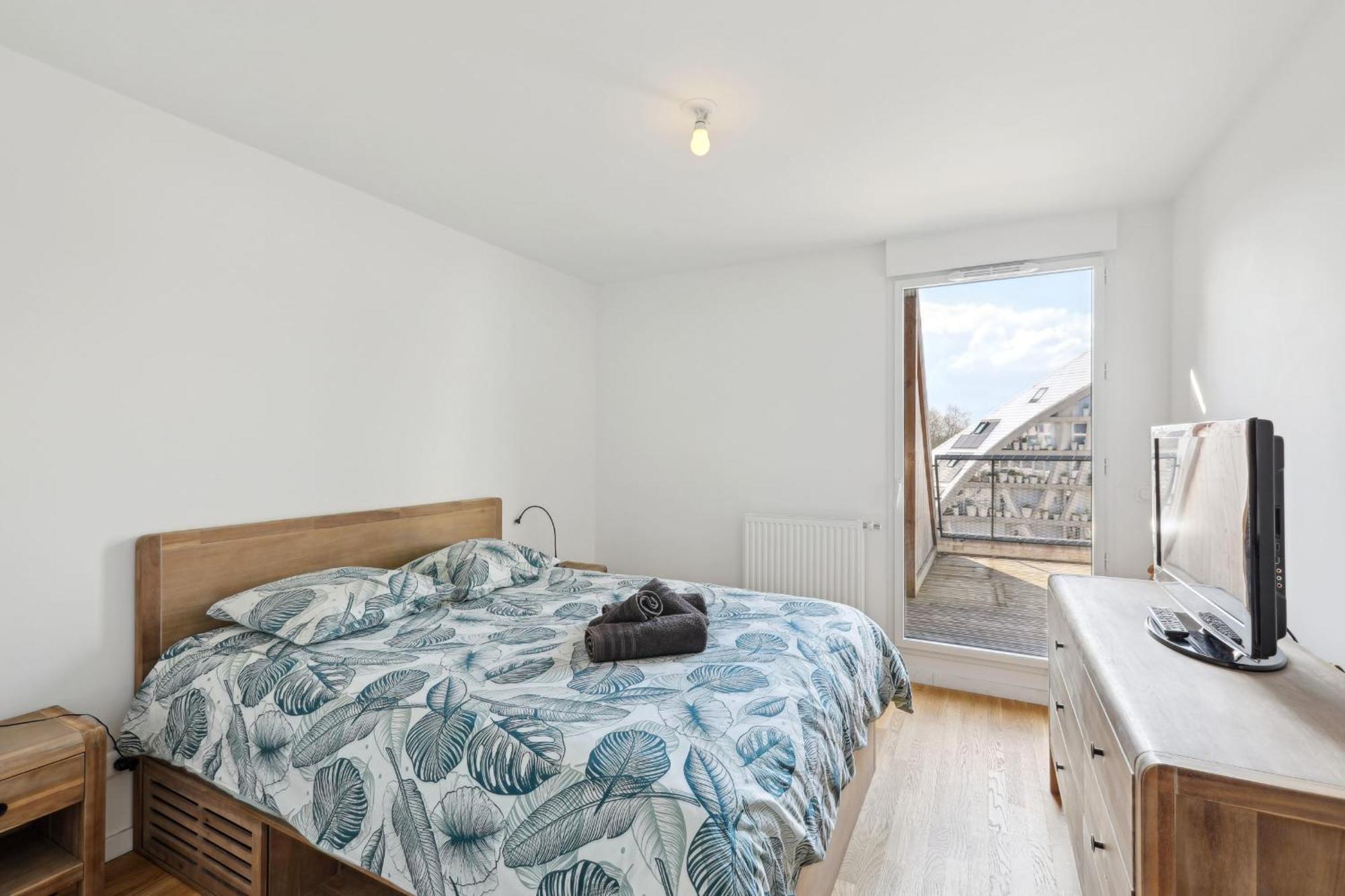 Spacious And Bright Apartment Бордо Экстерьер фото